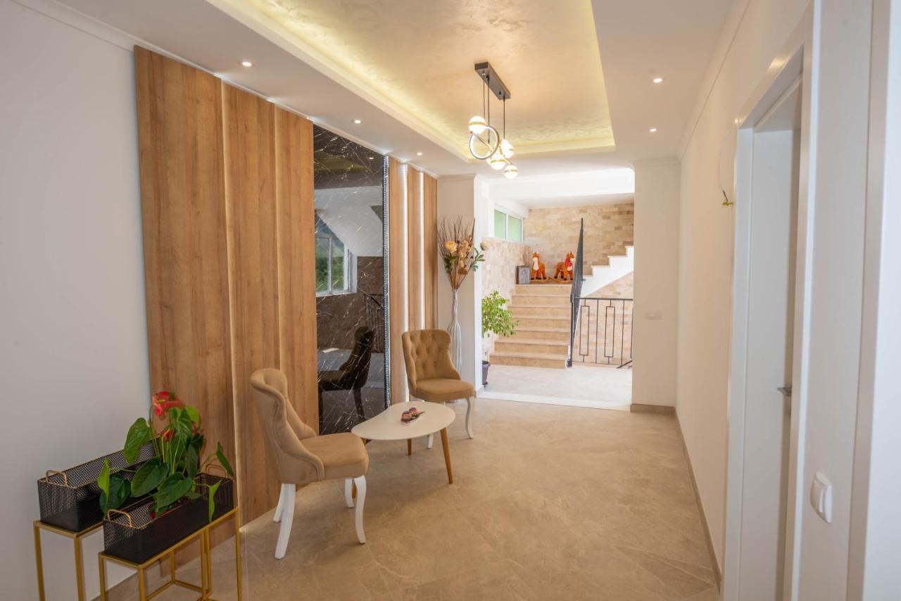 Twins Apartments أولتْسي المظهر الخارجي الصورة